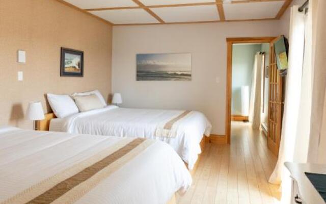 A. Mac Donald Country Inn