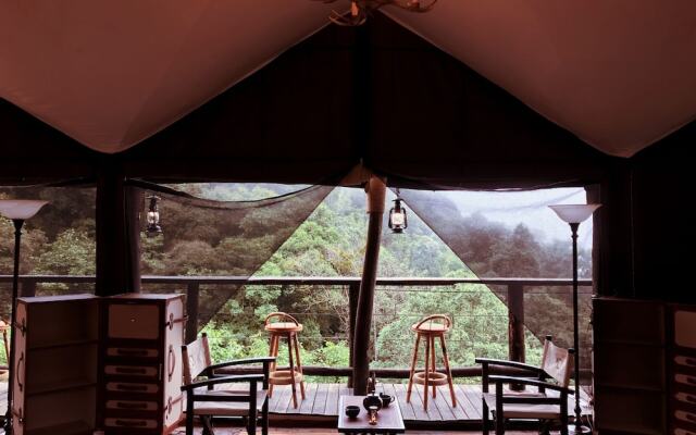 Vinetree Gaoligong Tented Resort
