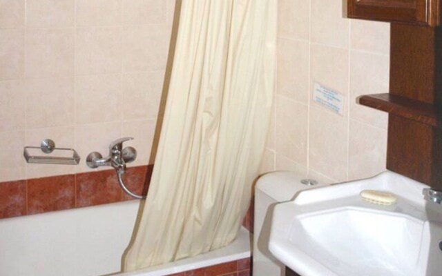 Apartment With in Kiato With Wonderful sea View and Enclos