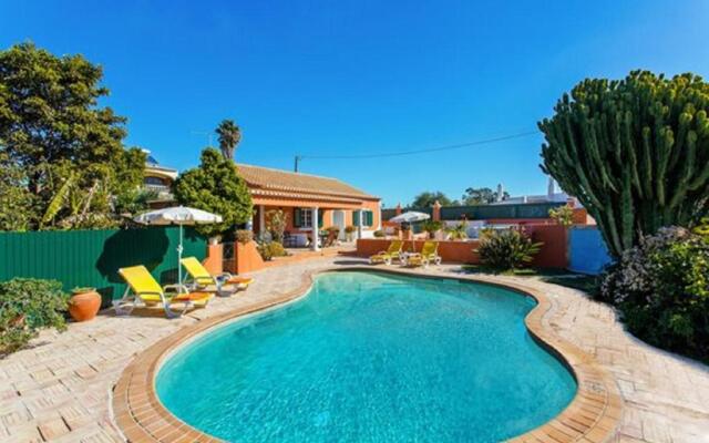 Carvoeiro for 4 by GalanteVasques