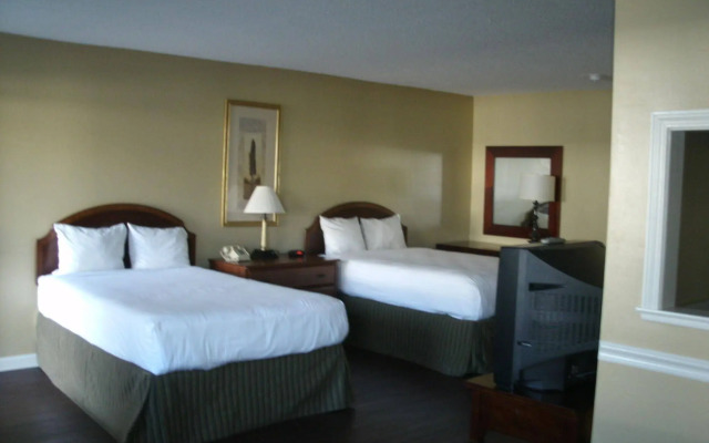 The Admiralty Suites & Inn Memphis Millington