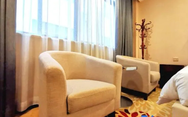 Junle Hotel (Guangzhou Feixiang Park Metro Station)