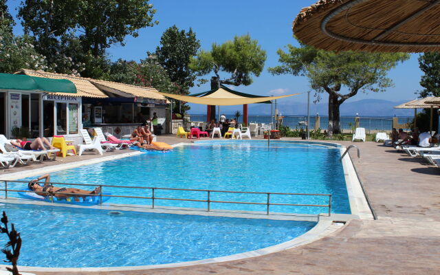 Koulouris Beach Hotel