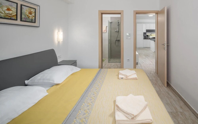 Amazing Home in Porec With Outdoor Swimming Pool, Wifi and 3 Bedrooms - Hotel in Porec - Photo 5