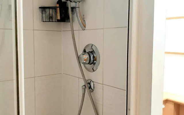 central en-suite room