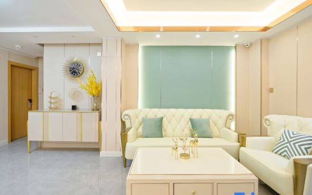 Xiamen Gulangyu Yueqing Port Hotel