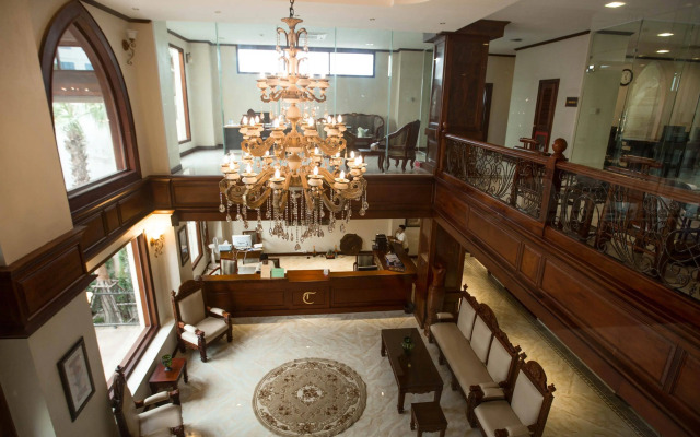 Capitol Residence