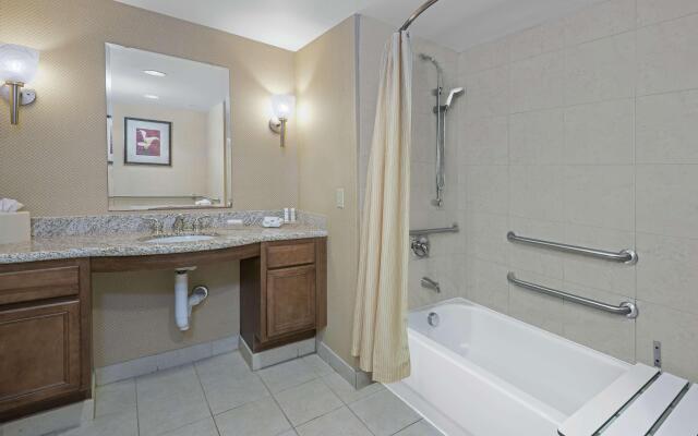 Homewood Suites by Hilton Laredo at Mall del Norte