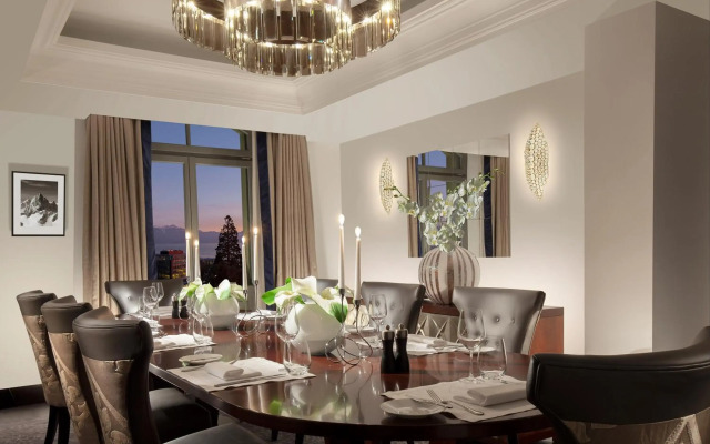 Royal Savoy Hotel & Spa