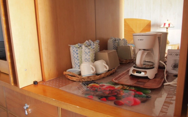 Suitcase Motel & Travel