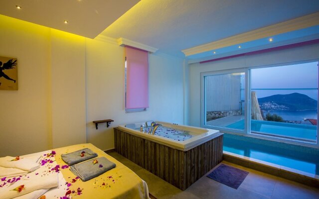 Villa Tusem by Akdenizvillam