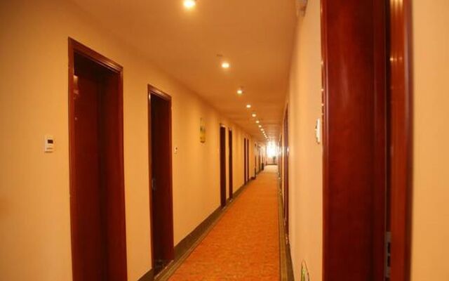 GreenTree Inn ShangQiu Normal College Wenhua(W)Road Business Hotel West Road Branch