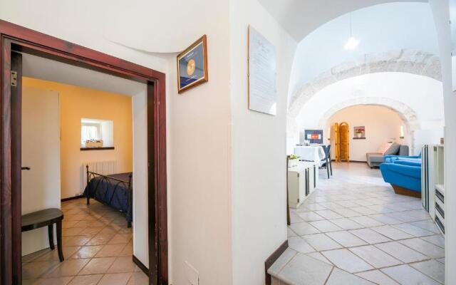 La Casa Sulla Roccia Trulli Pool