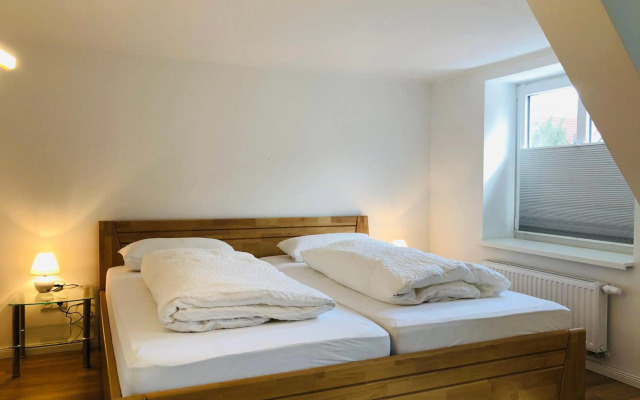 Altstadthus-gemütliches Ferienhaus mit Gärtchen