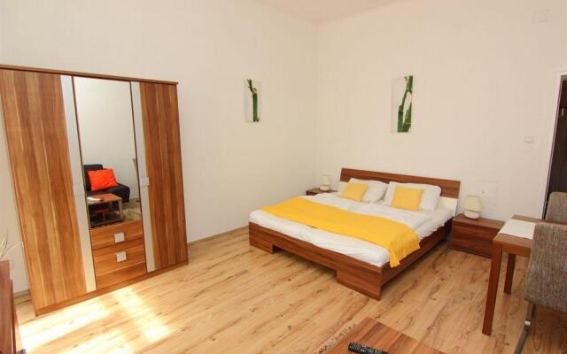 CheckVienna – Apartment Ölweingasse