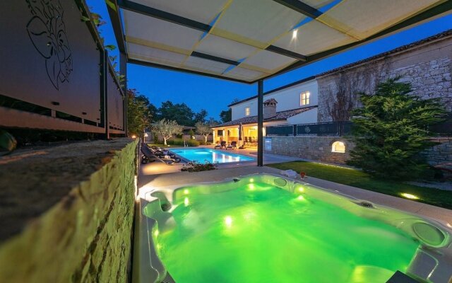 Villa Lori