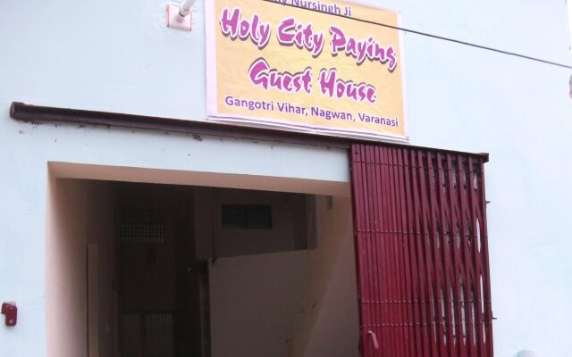 Holy City Paying Guest House