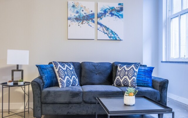 FRONTDESK R&T Lofts Downtown Des Moines