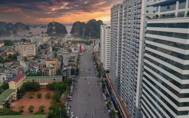 MonHomestay Ha Long-Amazing view balcony