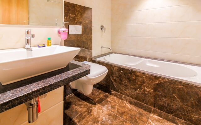 FabHotel Royal Oak