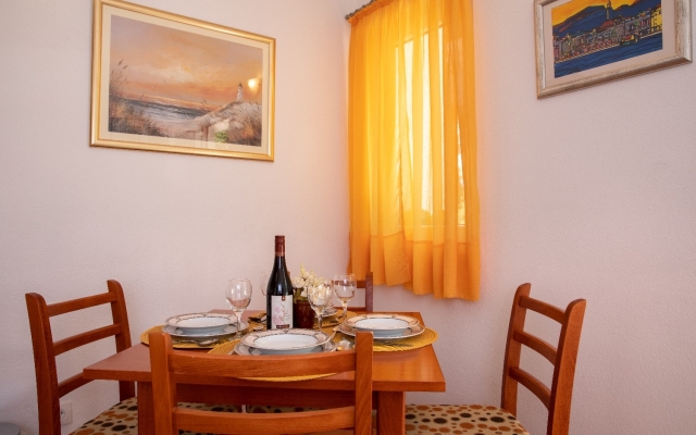 Apartment Ruzica - with sea view: A2 - Igrane, Riviera Makarska