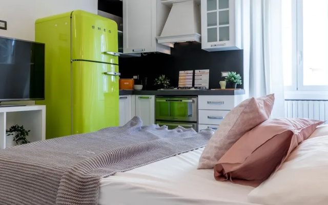 JOIVY Navigli Rock Apartment