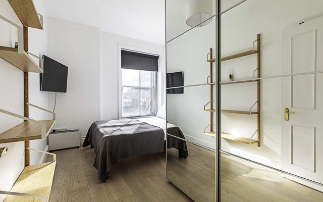 Converted Brewery Apartment With Terrace