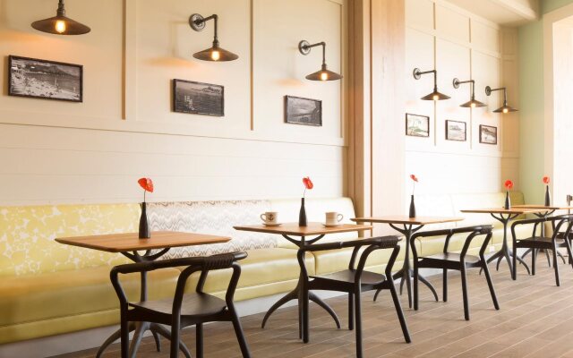 Queen Kapiolani Hotel