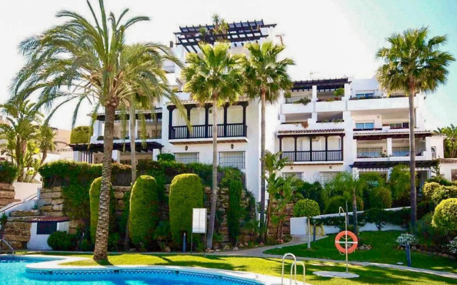 57-Beautiful Apartment with Stunning Views in Calahonda, Mijas