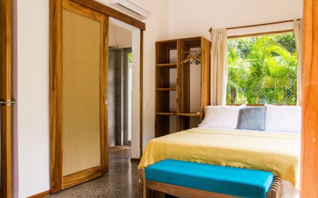 Tropical Boutique Sunrise