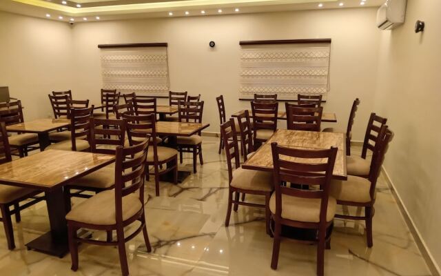 Petra Premium Hotel