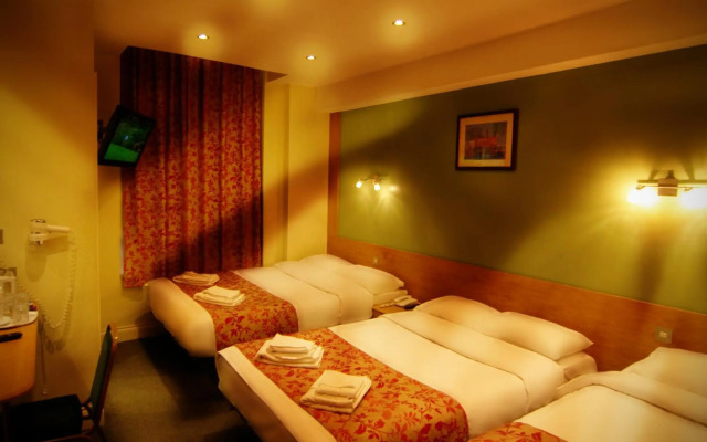 Westbury Hotel