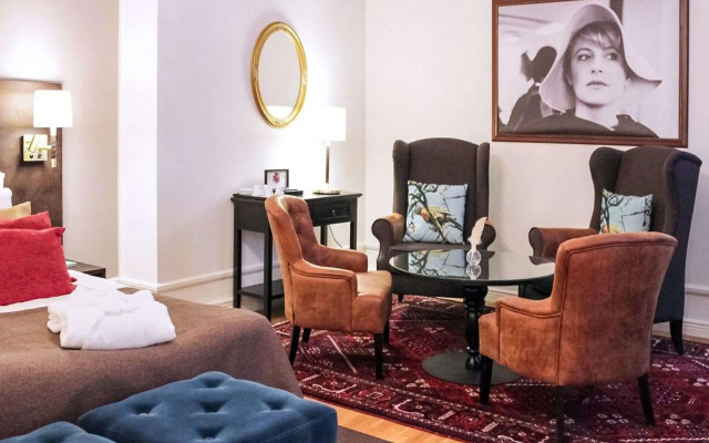 Home Hotel Drott