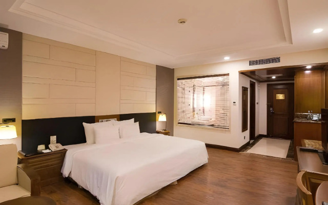 Saigon Halong Hotel