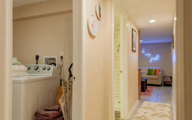 2 br City Retreat Peace Privacy Parking