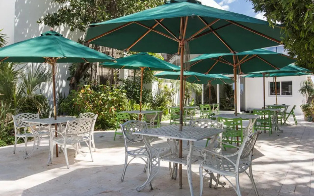 Premiere Hotel