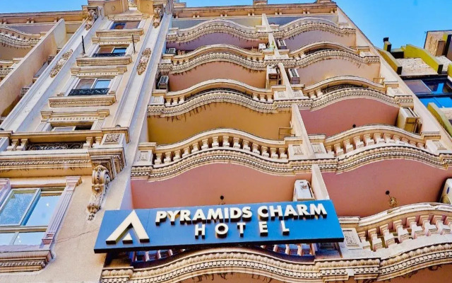 Pyramids Charm