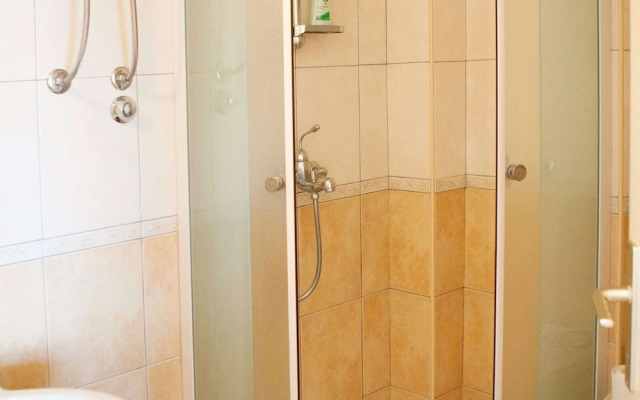 Apartment in Okrug Donji for 4 Person