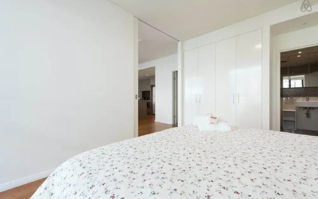 CBD Apartment in Perfect Location