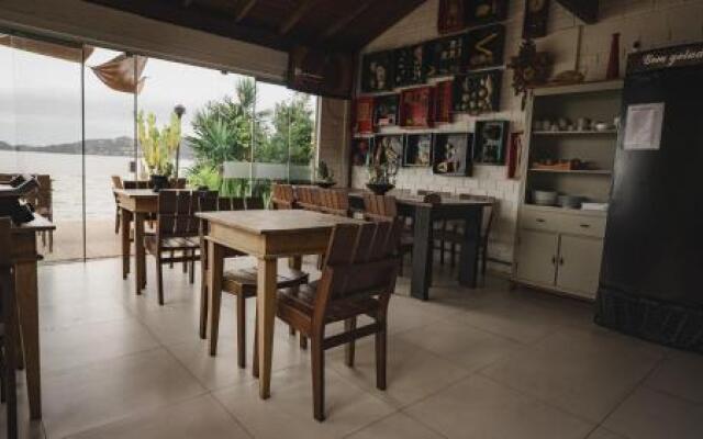 Lagoa Nômade Hostel