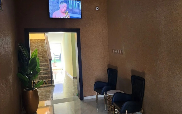 The 401 Hotel and Suites Awka