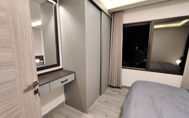 "m Luxury Room Royal View Near all Services"