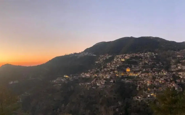 Stonehouse dome Lagadia