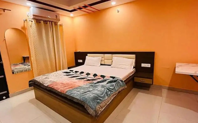 Fabhotel New Raghukul Loung