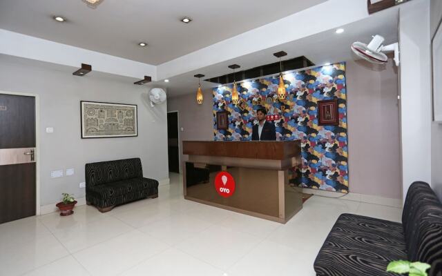 OYO 2737 Residency Square