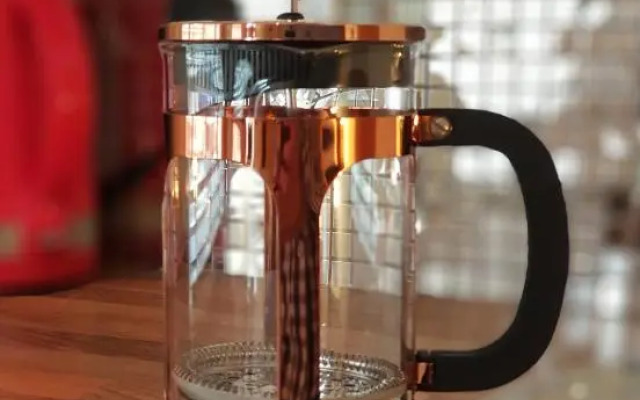 The New Yorker Mini Studio with Parking