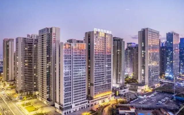 Siji Huazhu Hotel (Kunming Wujiaba Guanshang Old Street)