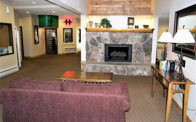 Fox Pine Lodge 3 Bed 3 Bath