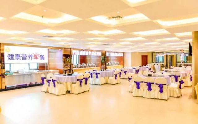 Victoria Hotels