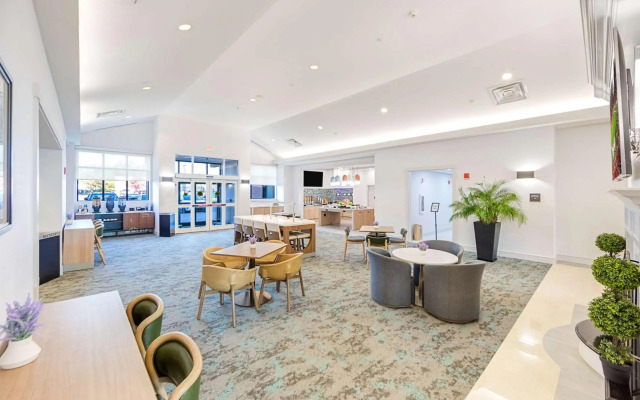 Homewood Suites by Hilton East Rutherford - Meadowlands